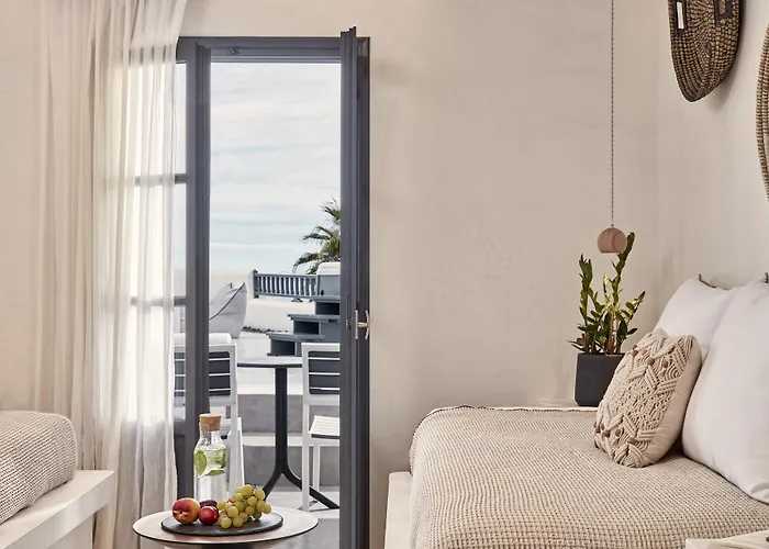 Parian Boutique Hotel