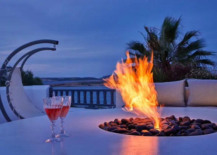 Parian Boutique Naousa