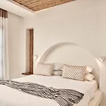 Parian Boutique 4* Naousa