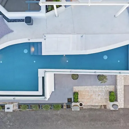Parian Boutique Hotel 4*