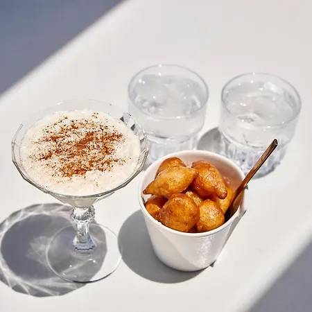 Parian Boutique Hotel