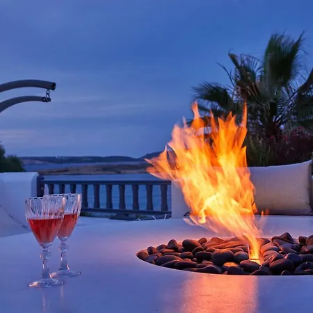 Parian Boutique Naousa (Paros)