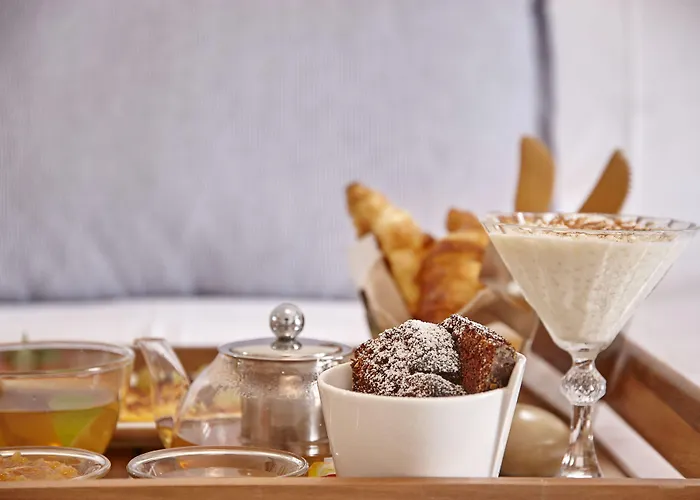 Parian Boutique Hotell 3*