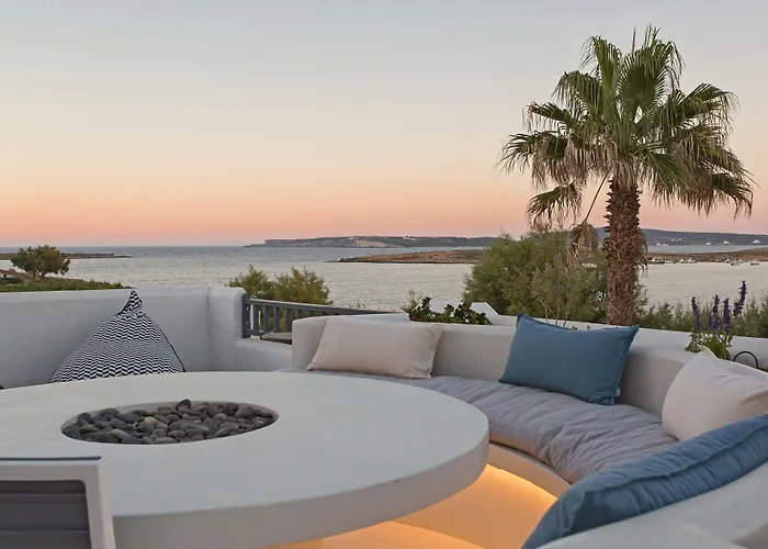 Parian Boutique Hotell 3*